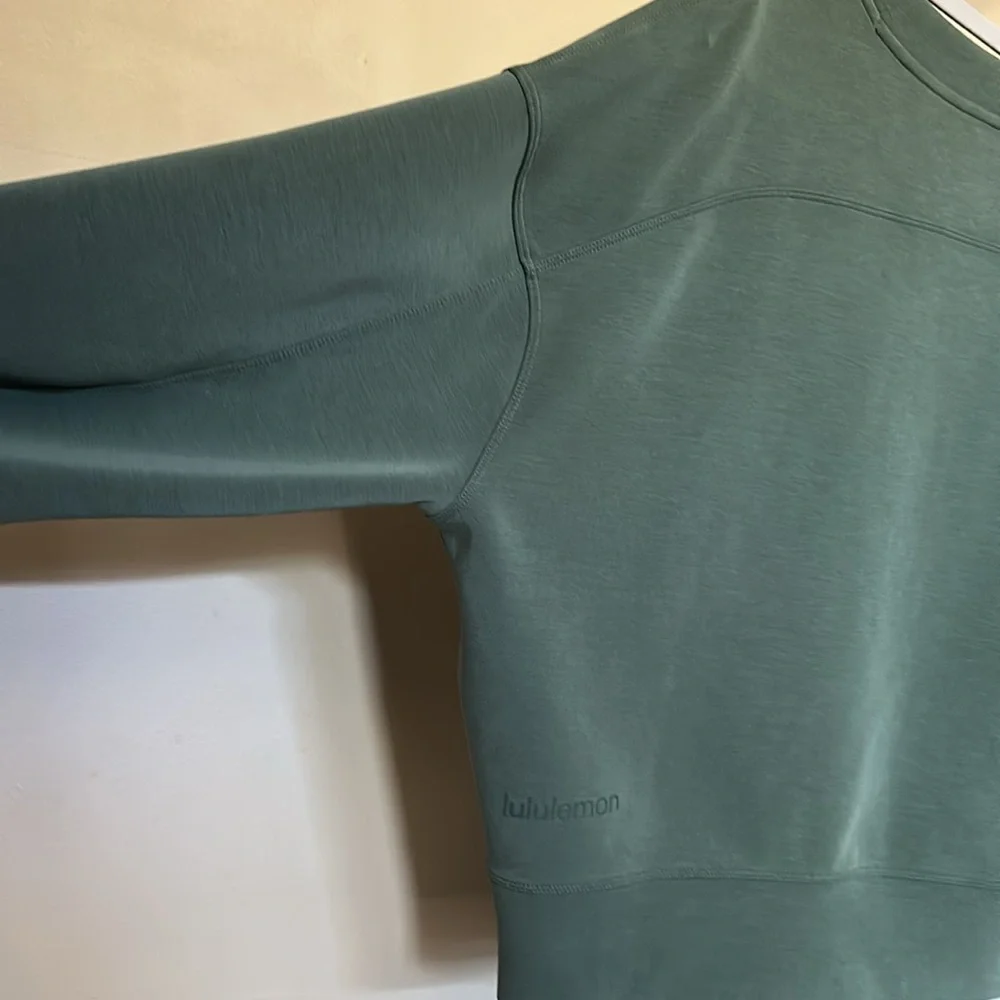 Lululemon Sage Green Crewneck Scuba Sweatshirt - Picture 6 of 10